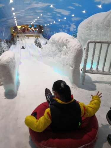 世界之窗阿尔卑斯冰雪世界门票免票?(冰雪大世界滑雪收费吗)-图3 世界之窗阿尔卑斯冰雪世界门票免票?(冰雪大世界滑雪收费吗)-图3