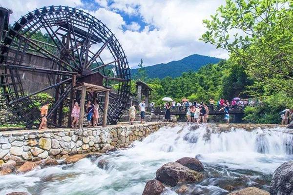 五菱可以上姑婆山吗?(姑婆山停车收费吗)-图3 五菱可以上姑婆山吗?(姑婆山停车收费吗)-图3
