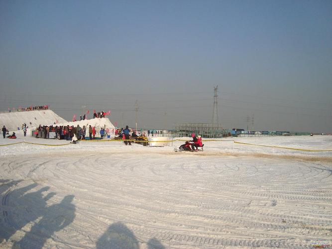 东营万象游乐园的16个项目是什么?(万象滑雪场收费标准)-图2 东营万象游乐园的16个项目是什么?(万象滑雪场收费标准)-图2