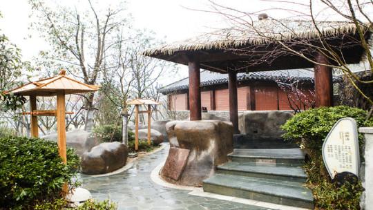 大别山有哪些旅游景点？(六安虚谷温泉收费)