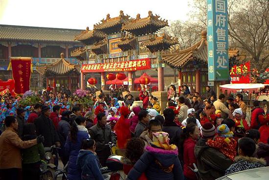石家庄大年初一有庙会吗？(正定长乐门收费标准)