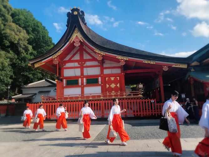 两个人去日本旅游一个礼拜大概花费多少?(伏见神社 收费)-图3 两个人去日本旅游一个礼拜大概花费多少?(伏见神社 收费)-图3