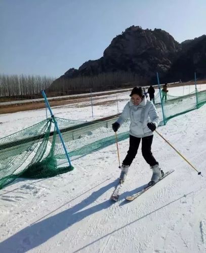 六七月份适合去哪旅游?(五莲山滑雪场里面还要收费吗)-图2 六七月份适合去哪旅游?(五莲山滑雪场里面还要收费吗)-图2