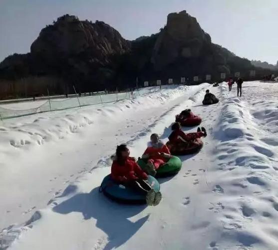 六七月份适合去哪旅游?(五莲山滑雪场里面还要收费吗)-图3 六七月份适合去哪旅游?(五莲山滑雪场里面还要收费吗)-图3