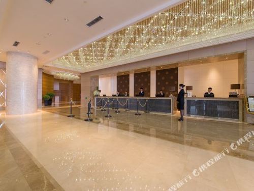 中航空港大酒店怎么样？(空港大酒店停车场收费标准)