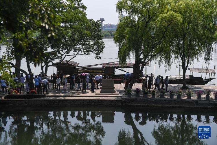 南湖遗址公园收费不?(嘉兴南湖收费不)-图2 南湖遗址公园收费不?(嘉兴南湖收费不)-图2