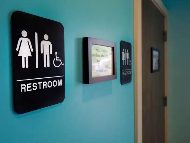 washroom和bathroom区别?(澳大利亚公厕收费)-图3 washroom和bathroom区别?(澳大利亚公厕收费)-图3