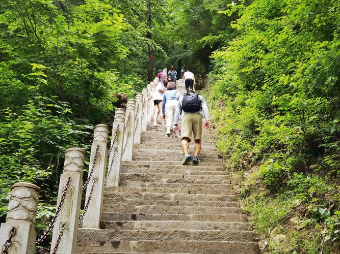 西安带孩子爬山哪里最合适？(南五台收费标准)