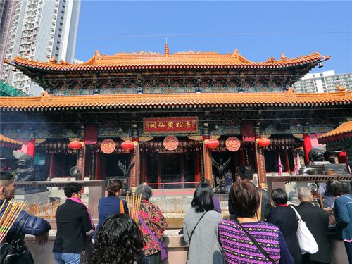 香港黄大仙生日？(现在去香港黄大仙收费吗)