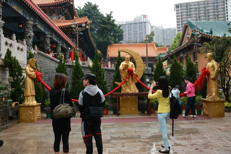 香港黄大仙生日?(现在去香港黄大仙收费吗)-图2 香港黄大仙生日?(现在去香港黄大仙收费吗)-图2