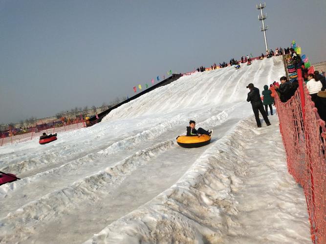 石家庄市内哪里有好玩的游乐场?(正定冰雪嘉年华收费)-图2 石家庄市内哪里有好玩的游乐场?(正定冰雪嘉年华收费)-图2