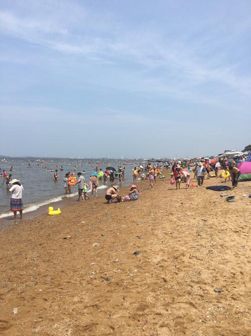 白沙湾黄金海岸赶海怎么走？(白沙湾黄金海岸景区收费嘛)