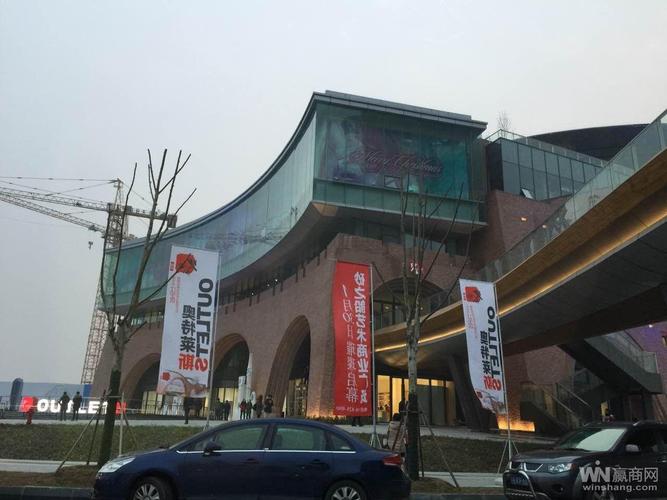 南京砂之船有没有超市？(南京砂之船停车场收费吗)
