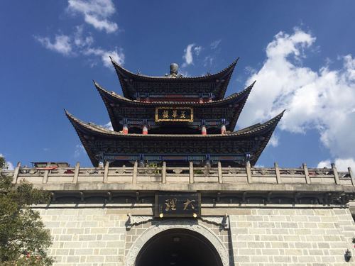 大理古城必去四个景点？(大理那些景点收费)-图2