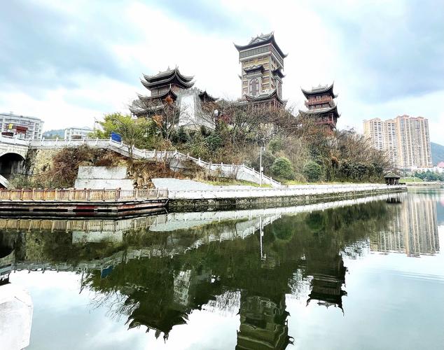 毕节一共有多少个公园？(毕节天河公园要收费吗)