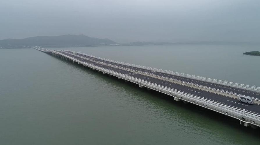苏州太湖湾大桥电动车能走吗？(太湖大桥收费)