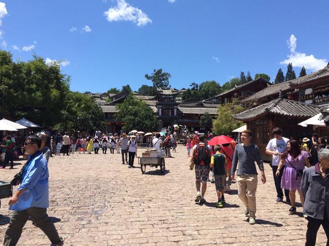 7月自驾到丽江请问住什么地方方便游古城(要有停车场)谢?(丽江玉河停车场收费)-图3 7月自驾到丽江请问住什么地方方便游古城(要有停车场)谢?(丽江玉河停车场收费)-图3