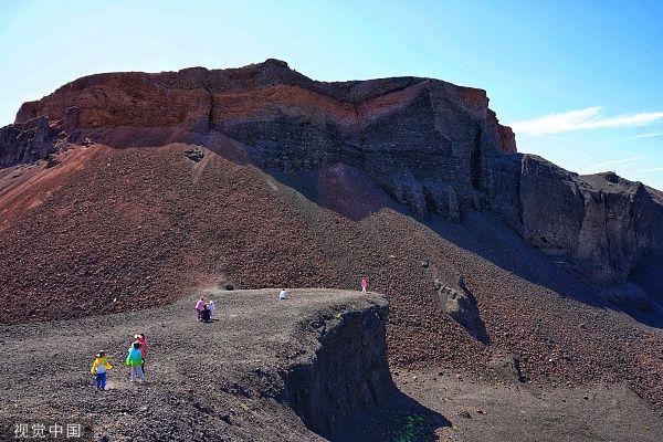乌拉哈达火山地质公园开放时间?(察哈尔火山地质公园收费了吗)-图3 乌拉哈达火山地质公园开放时间?(察哈尔火山地质公园收费了吗)-图3