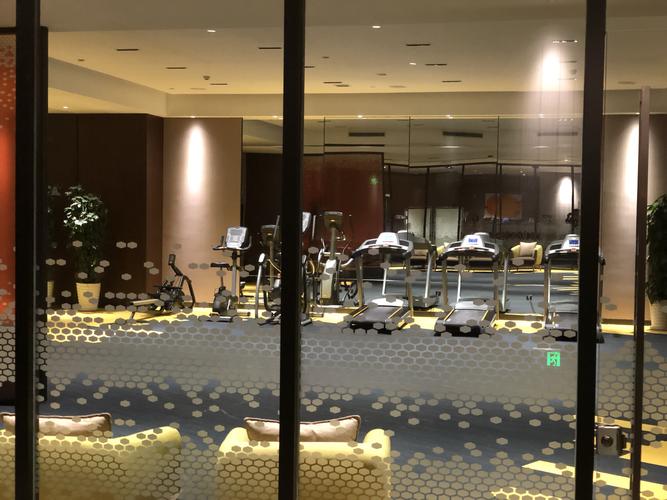 西宁城东希尔顿欢朋酒店有无健身房?(希尔顿酒店健身房收费)-图3 西宁城东希尔顿欢朋酒店有无健身房?(希尔顿酒店健身房收费)-图3