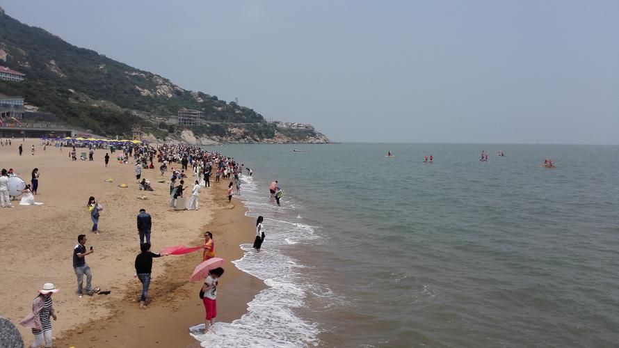 连岛和连岛浴场是一个地方吗?(连云港 连岛浴场还收费吗)-图2 连岛和连岛浴场是一个地方吗?(连云港 连岛浴场还收费吗)-图2