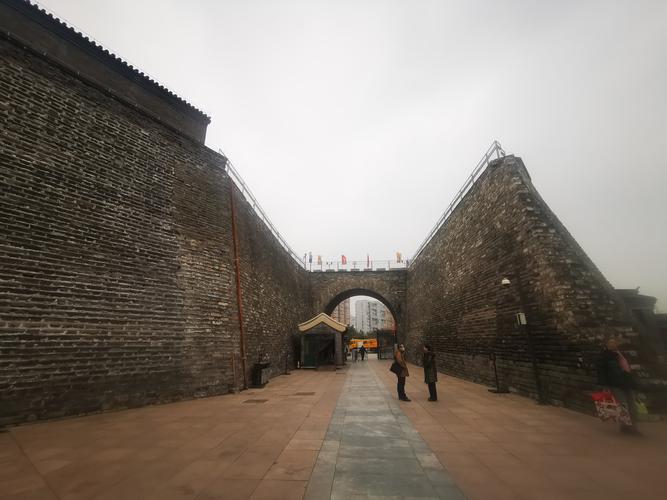 南京明城墙入口及门票怎么预约?(北京明城墙遗址公园收费么)-图3 南京明城墙入口及门票怎么预约?(北京明城墙遗址公园收费么)-图3