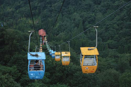 青城山缆车末班几点?(青城山索道儿童收费)-图3 青城山缆车末班几点?(青城山索道儿童收费)-图3