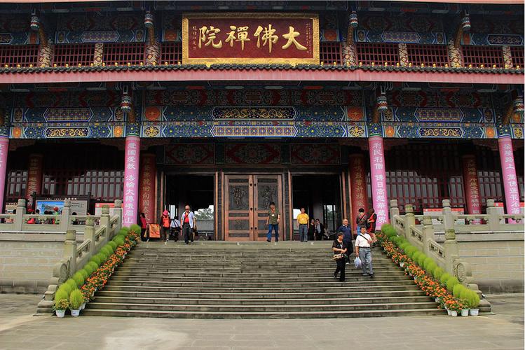 建寺庙需要多少钱？(峨眉大佛禅院收费不)