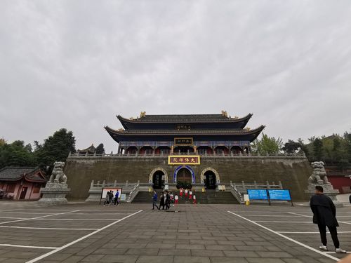 大佛古寺要门票吗？(峨眉大佛禅院收费了吗)