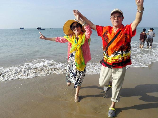 三亚65岁老人免票景点?三亚路回头公园收费吗-图3 三亚65岁老人免票景点?三亚路回头公园收费吗-图3