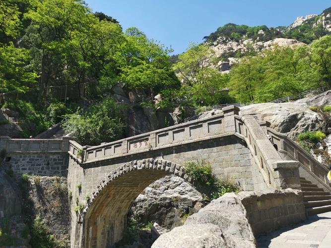 泰山岱庙上山路线攻略?去泰安云步桥收费吗-图2 泰山岱庙上山路线攻略?去泰安云步桥收费吗-图2