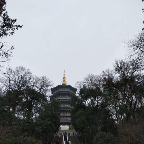 杭州西湖要门票吗?杭州雷峰塔景区收费吗-图3 杭州西湖要门票吗?杭州雷峰塔景区收费吗-图3