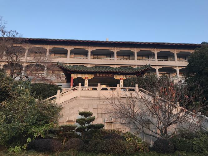 太湖工人疗养院有哪些项目?无锡太湖疗养院收费-图3 太湖工人疗养院有哪些项目?无锡太湖疗养院收费-图3