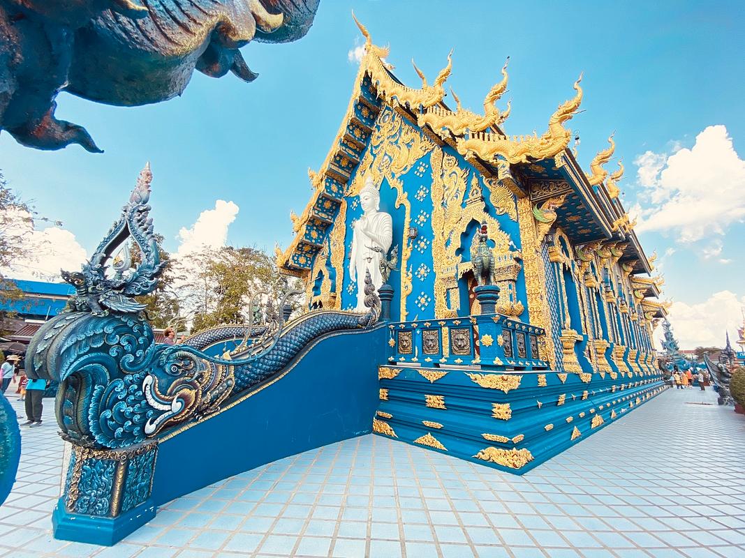 泰国清莱府旅游景点?黑白蓝庙当地收费吗-图3 泰国清莱府旅游景点?黑白蓝庙当地收费吗-图3