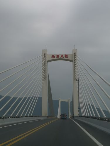 南山大桥过路费多少？南澳东涌收费