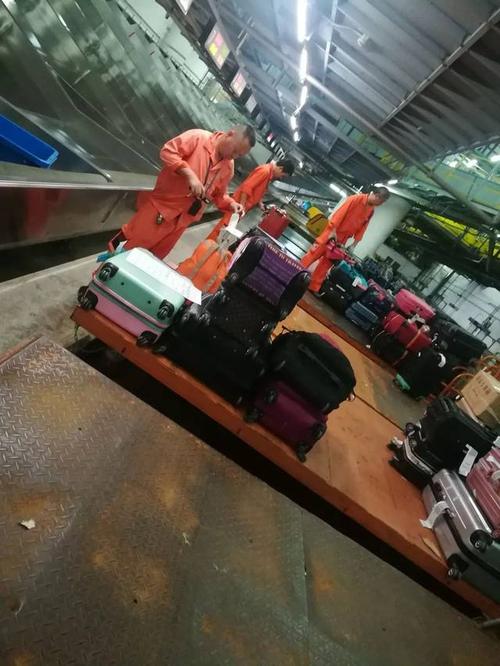 东航托运行李两个人可以40kg吗?中国东航额外行李收费-图3 东航托运行李两个人可以40kg吗?中国东航额外行李收费-图3