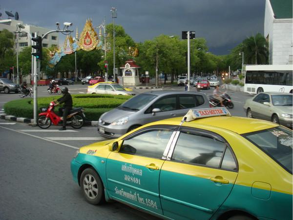 泰国消费相当于几线城市?泰国出租车夜间收费标准-图2 泰国消费相当于几线城市?泰国出租车夜间收费标准-图2