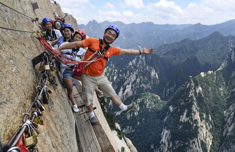 华山长空栈道要门票吗？华山栈道另外收费吗-图2
