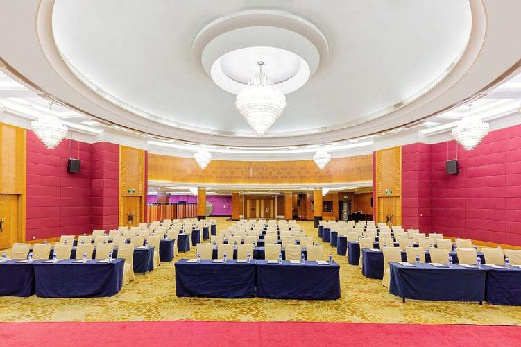 沈阳哪个酒店有130人的会议室?沈阳商务酒店 会议室收费-图3 沈阳哪个酒店有130人的会议室?沈阳商务酒店 会议室收费-图3