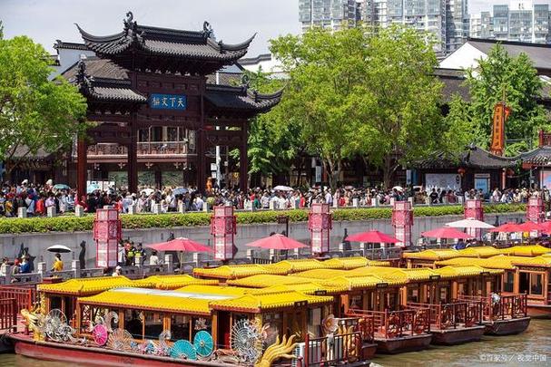 去夫子庙停车最佳方案及费用?夫子庙收费景点-图2 去夫子庙停车最佳方案及费用?夫子庙收费景点-图2