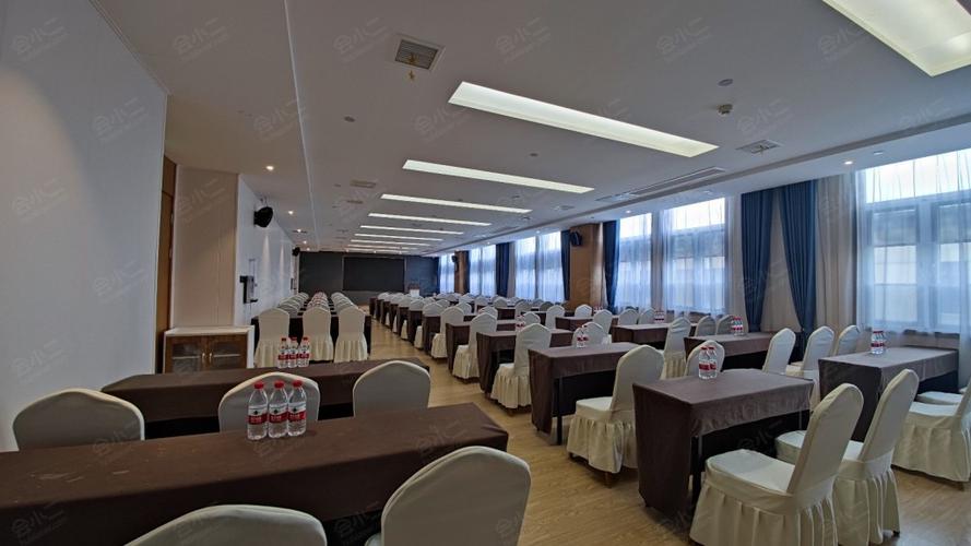 徐州市区国际大酒店有哪几家?徐州酒店会议室收费标准-图2 徐州市区国际大酒店有哪几家?徐州酒店会议室收费标准-图2