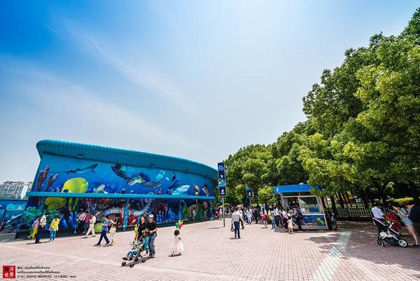 上海长风公园停车场面积多少?上海长丰海洋世界停车收费吗-图1 上海长风公园停车场面积多少?上海长丰海洋世界停车收费吗-图1