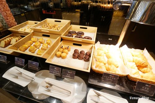 上海虹桥索菲特酒店早餐时间？上海索菲特 自助早餐 收费