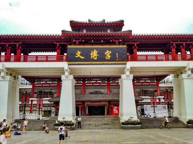 深圳哪个区好玩？深圳文博宫收费吗