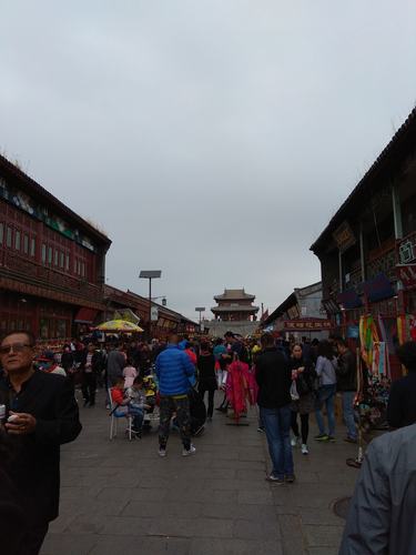 兴城晚上好玩的地方推荐?兴城东关饭店门前停车收费-图3 兴城晚上好玩的地方推荐?兴城东关饭店门前停车收费-图3