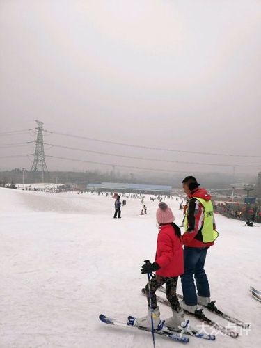 新泰徂徕山滑雪场门票?徂徕山滑雪场小孩收费-图2 新泰徂徕山滑雪场门票?徂徕山滑雪场小孩收费-图2