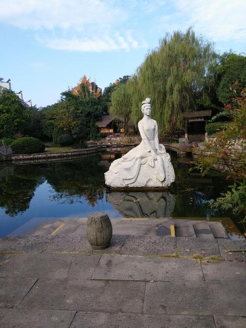 西施故里景区门票价格？诸暨西施故里收费吗