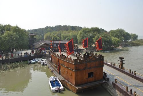 三国号是什么意思?三国城儿童坐船收费吗-图2 三国号是什么意思?三国城儿童坐船收费吗-图2