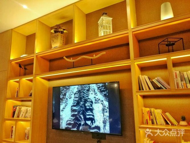 亚朵金会员32份早餐可以直接用吗?亚朵借书收费-图2 亚朵金会员32份早餐可以直接用吗?亚朵借书收费-图2
