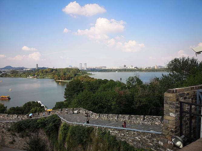 玄武湖五一开放时间?玄武湖台城收费么-图3 玄武湖五一开放时间?玄武湖台城收费么-图3