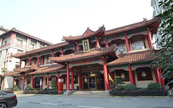 东宫的花园叫什么?南京东宫大酒店停车收费-图2 东宫的花园叫什么?南京东宫大酒店停车收费-图2